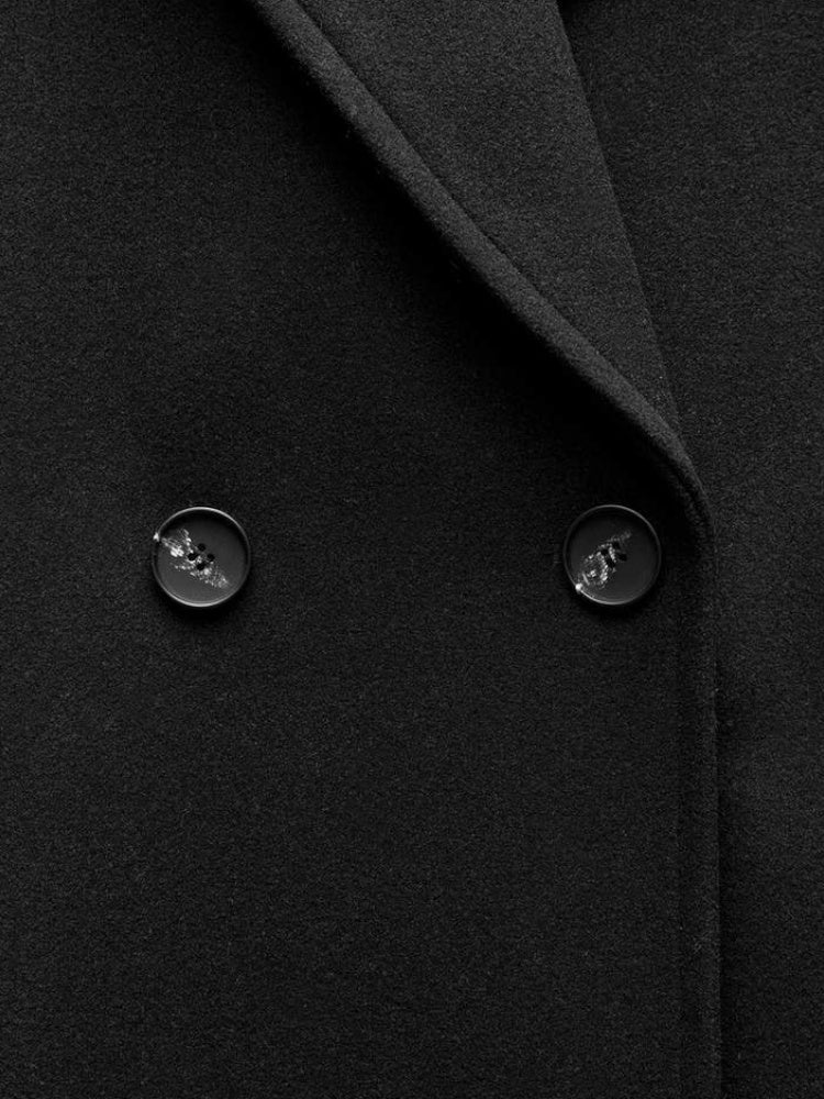 Luvia Coat